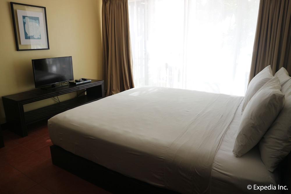 Boracay Sandcastles The Apartments Balabag  Bagian luar foto