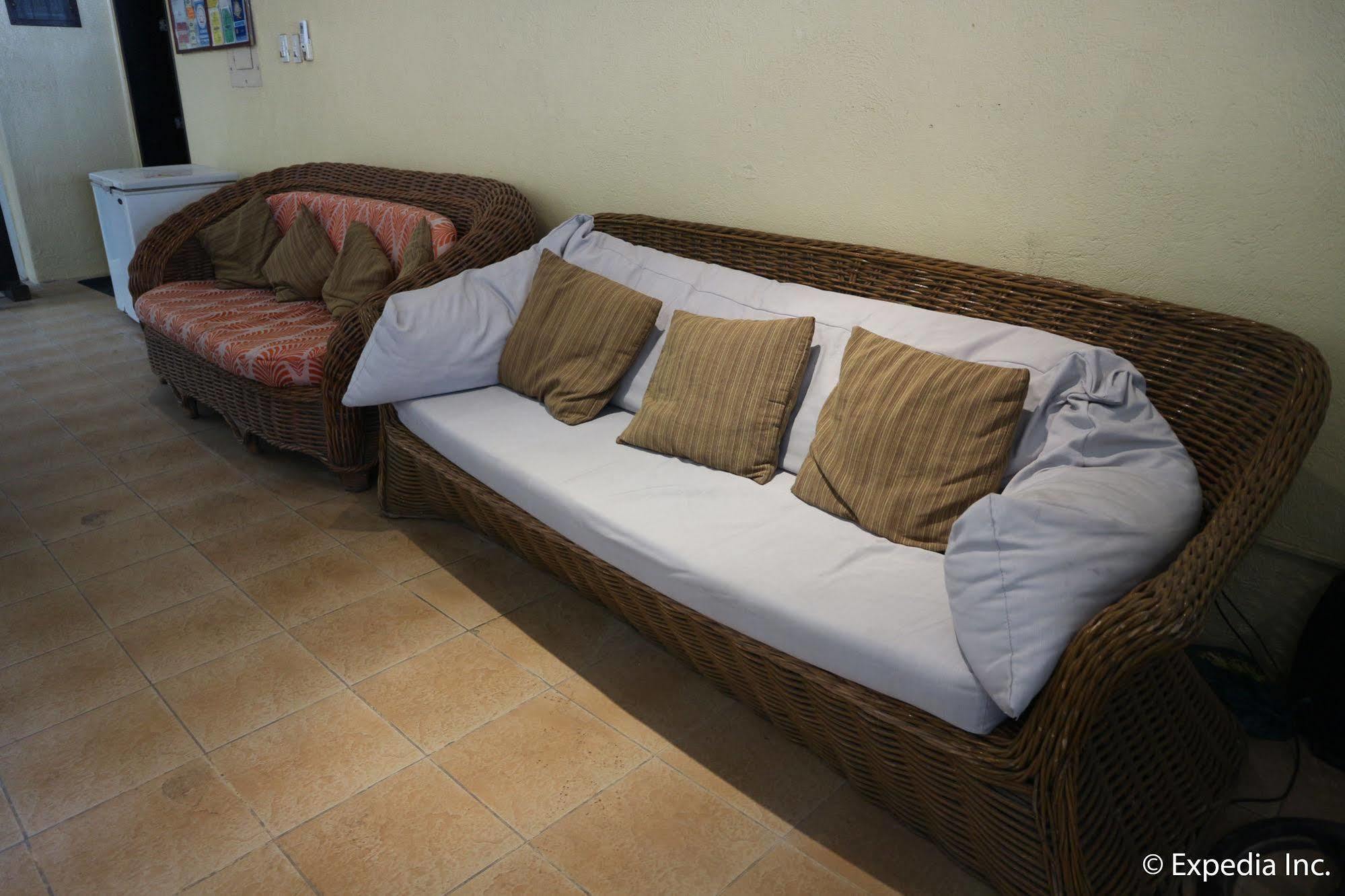 Boracay Sandcastles The Apartments Balabag  Bagian luar foto